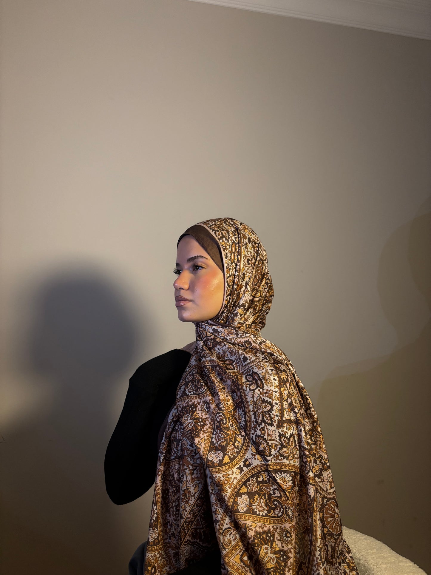 “Al-قahwi” brown scarf