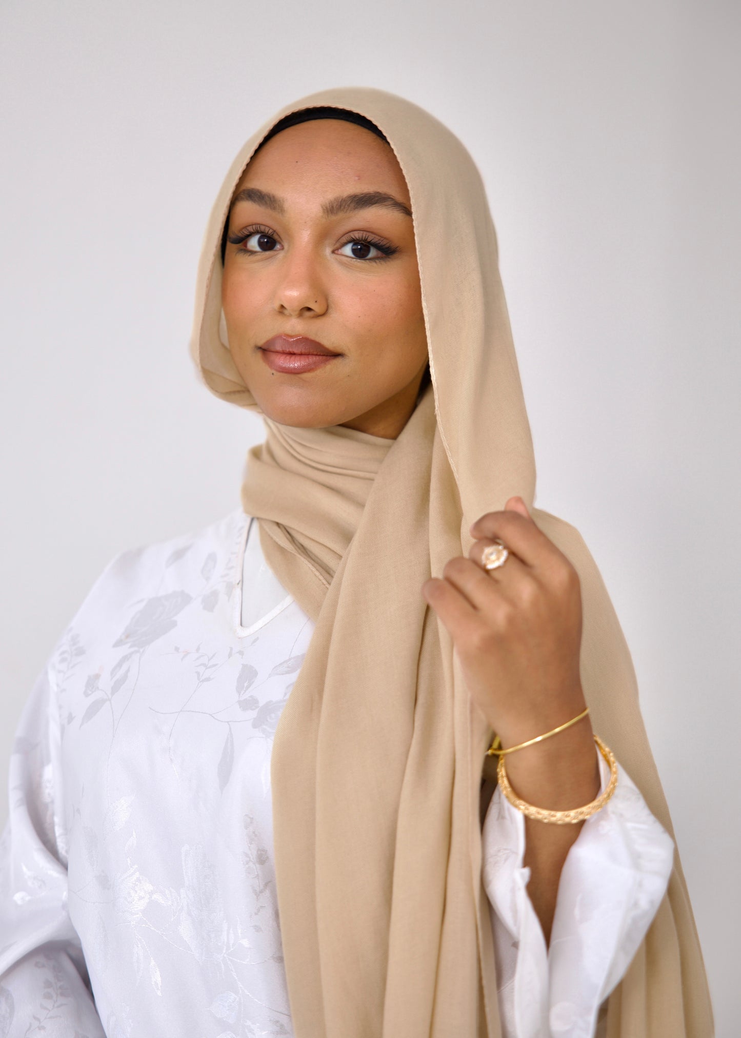 “Beige” Modal